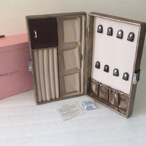 Mele & Co.Jewelry Box Vivienne Large Contour TRVL Bronze Textured Faux Leather